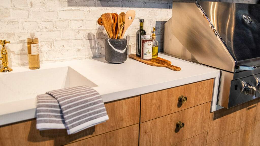 515 Palm Shade by Caesarstone available at Aqua Kitchen