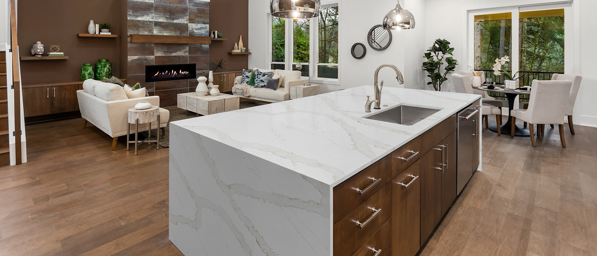 Calacatta Goa by MSI Surfaces available at Aqua Kitchen