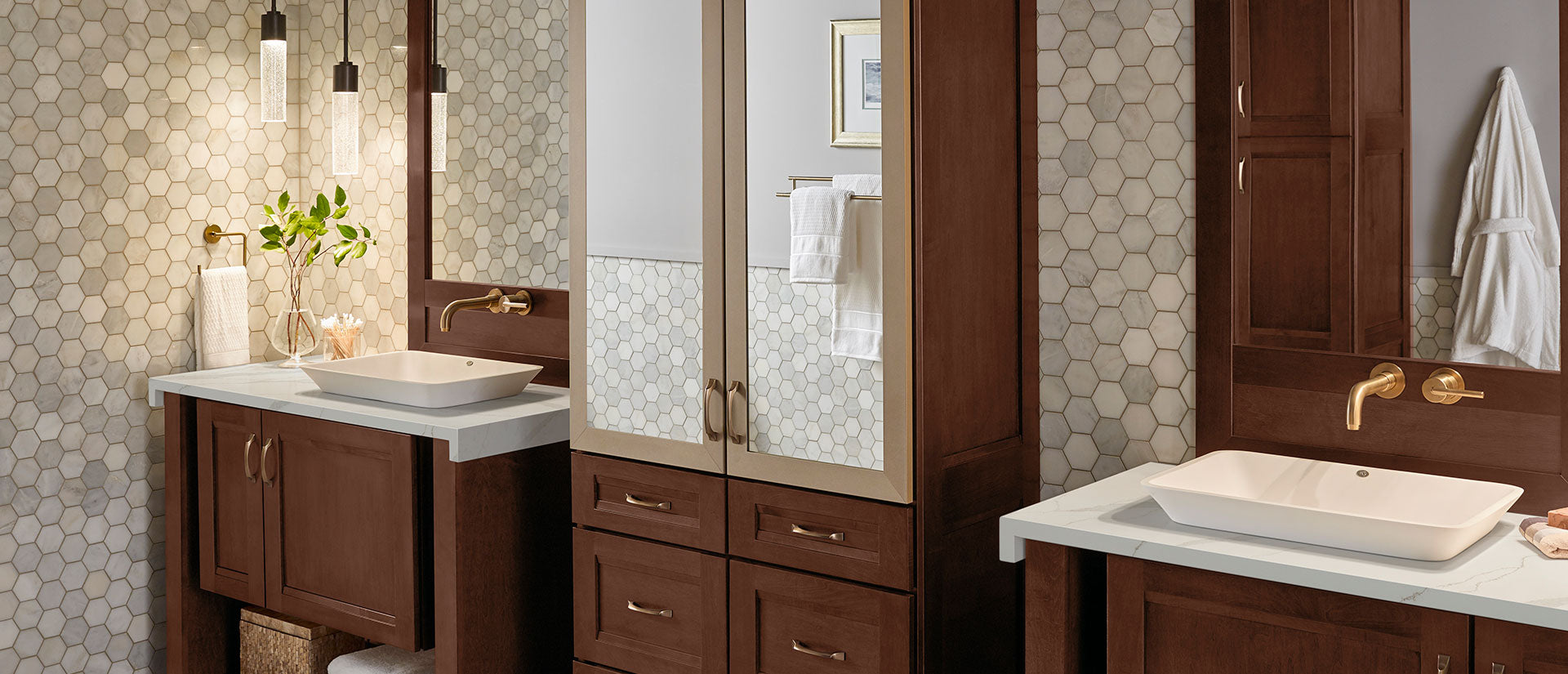 Calacatta Idillio by MSI Surfaces available at Aqua Kitchen