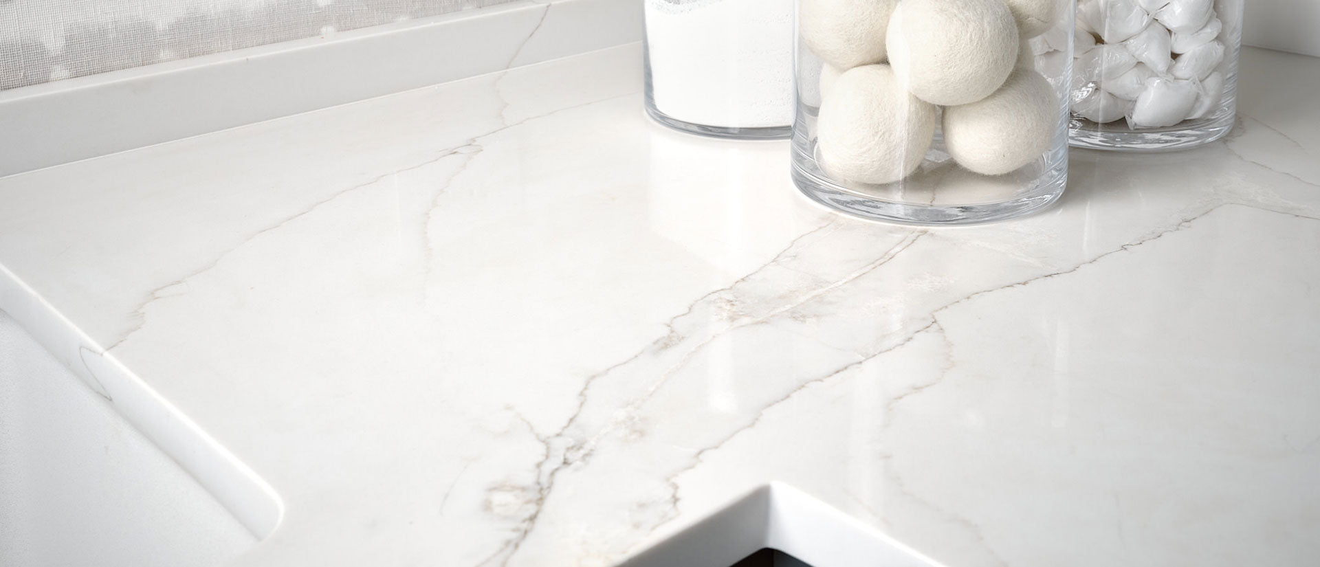 Calacatta Izaro by MSI Surfaces available at Aqua Kitchen