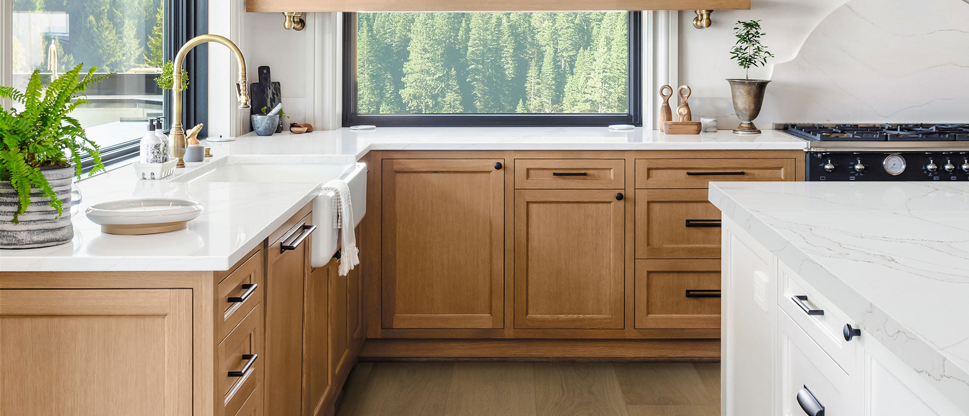 Calacatta Izaro by MSI Surfaces available at Aqua Kitchen