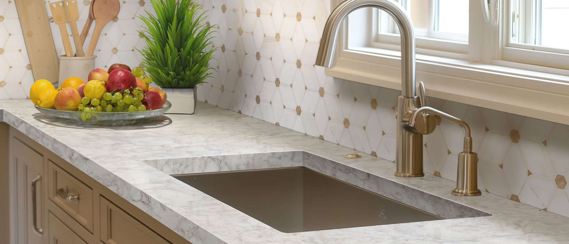 Calacatta Ocellio by MSI Surfaces available at Aqua Kitchen