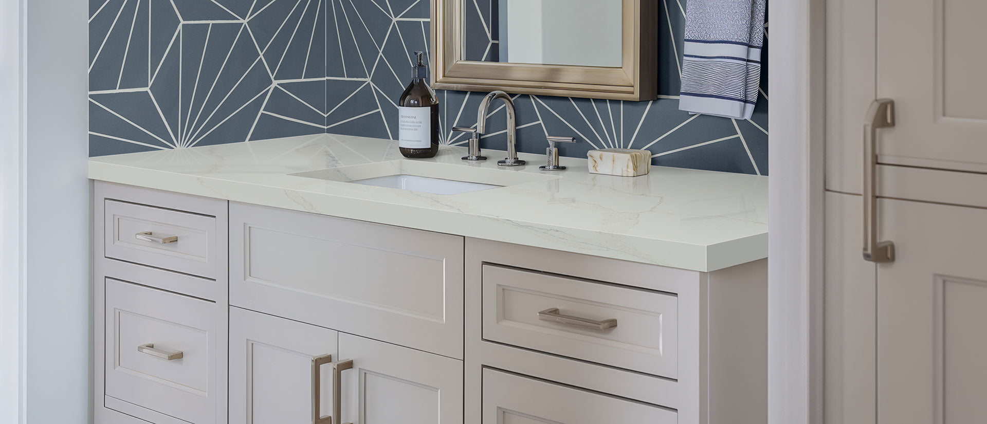 Calacatta Safyra by MSI Surfaces available at Aqua Kitchen