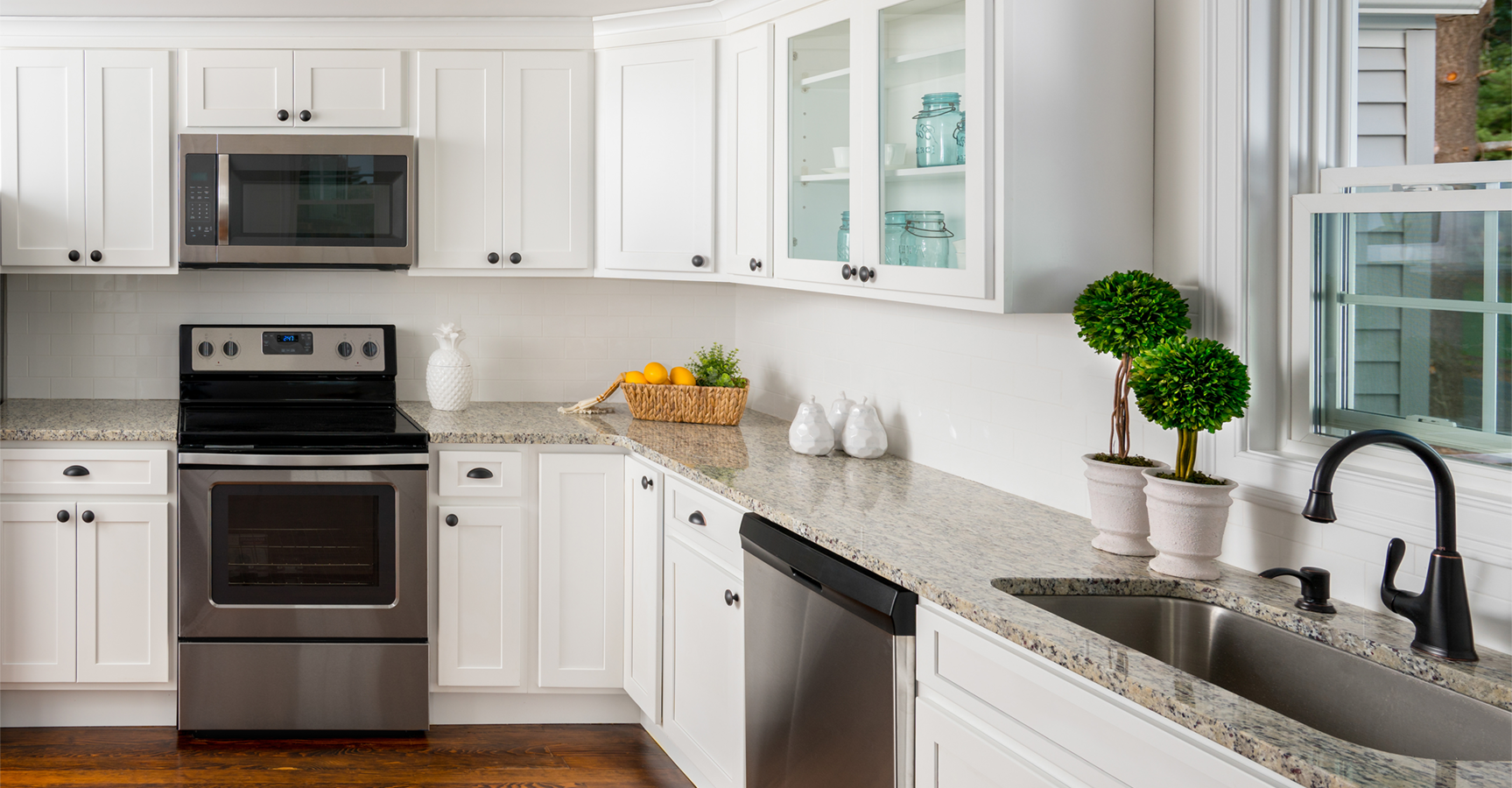 Discovery - Frost by Fabuwood available at Aqua Kitchen