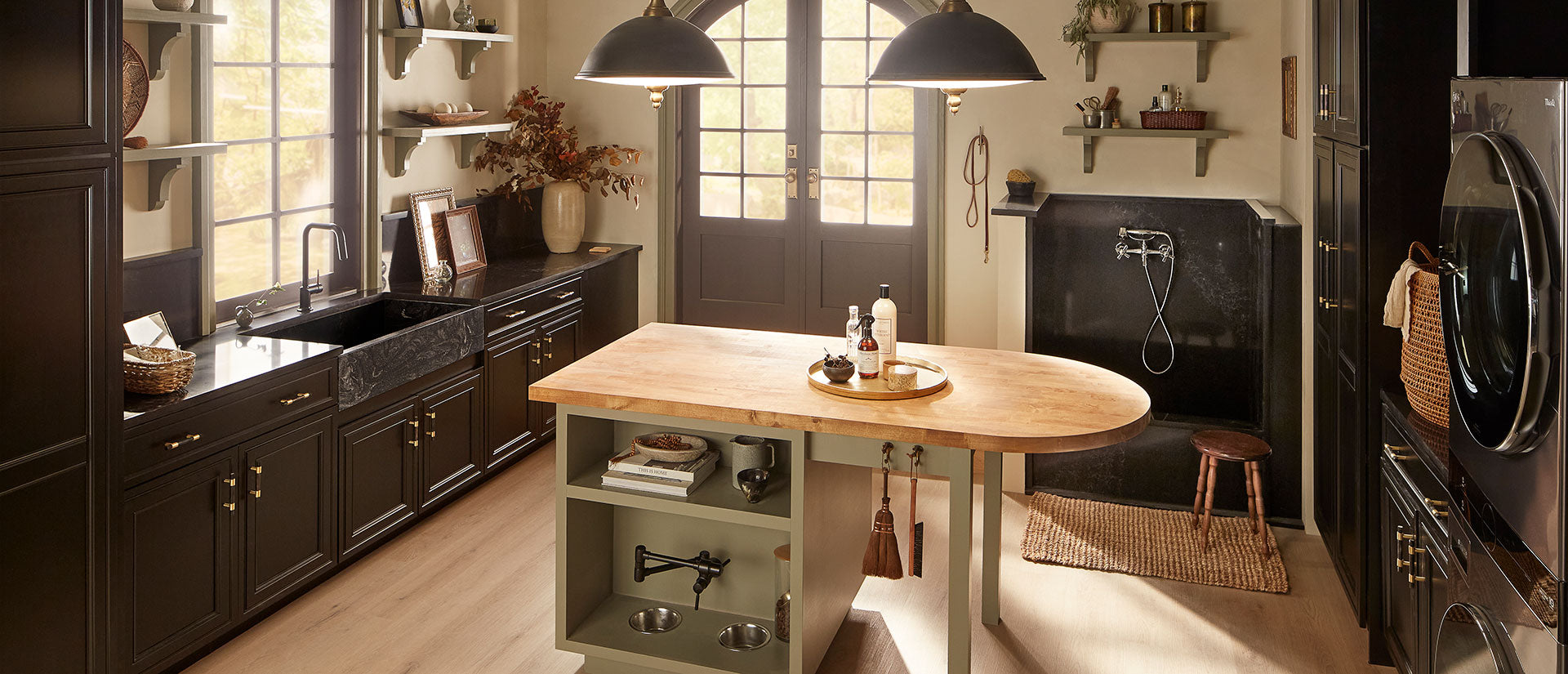 Midnight Corvo by MSI Surfaces available at Aqua Kitchen