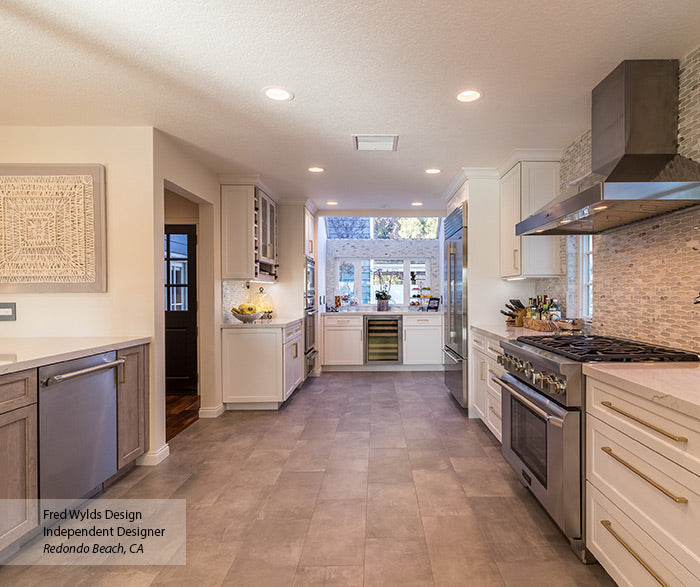 Ultima by Omega Cabinetry available at Aqua Kitchen