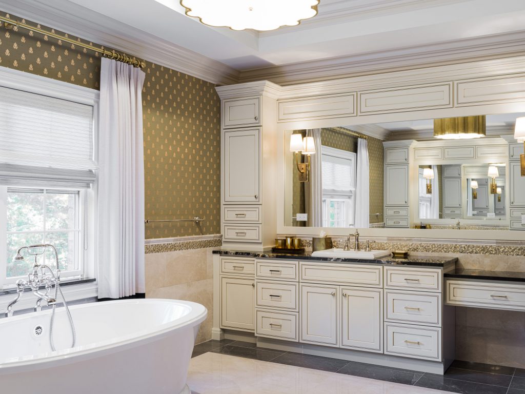h9 | pearl-glazed | transitional by J&K Cabinetry available at Aqua Kitchen