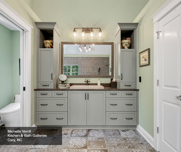 Salem Shaker Cabinet Door