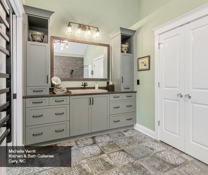 Salem Shaker Cabinet Door