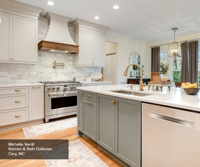 Salem Shaker Cabinet Door